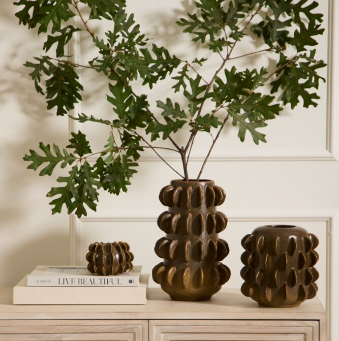 Millay Vase - 13 Hub Lane   |  Ceramic Vases
