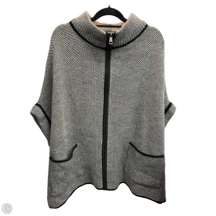 Poncho By Mix It In Black, Size: Osfm